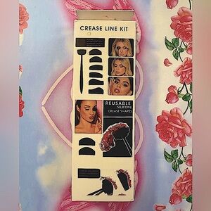 Crease Line Tool Kit for Eyeshadow New in Box